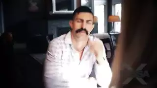 مراهق روسي مع مراهقة