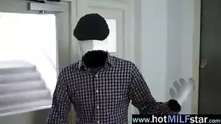 نسوان حيحانة تعشق الزب الكبير في أكساسهن المثيرة الواسعة