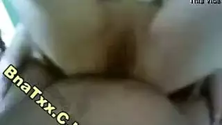 يغتصب بت وهي مش راضيه وتحاول ان تنفك منه مترجم