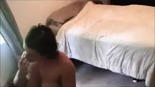 مقيدة ومضروبة على سفينة خاصة