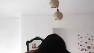 سحاقيات الدرجة الأولى: مقص وديلدو على متن الطائرة