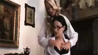 أول مرة لفتى في بيت دعارة – فيلم سكس مترجم كامل