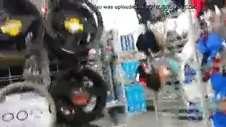 حفلة جنس في غرفة النوم: إلسا جان تأخذ عدة أعضاء ذكرية