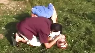 اغتصاب الدكتور المريضته بعنف