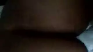 لم تبلغ بعد و لكن صدرها كبير