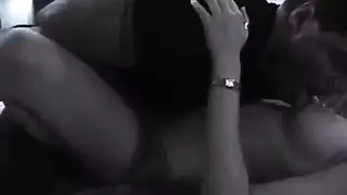 ممثلة البورن ليزا آن تفضل القذف الداخلي على مسؤوليات المكتب