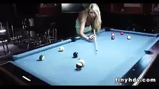 إباحية عنيفة مع امرأة أكبر سناً