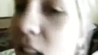 عاهرات مصرية مسنة في فيلم إباحي عنيف مع عدة رجال