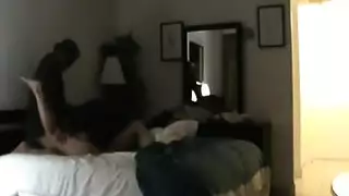 اخ ينيك اخته المراهقه من طيزها