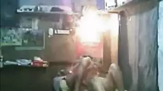 البواب يصور فيلم إباحي مع المطلقة تحت السلالم