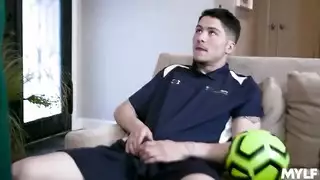 شعر مثليه اللعب المزدوج كرة القدم