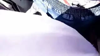 بث مباشر إباحي شرجي: شاب جزائري ينيك فتحتها الضيقة حتى النشوة