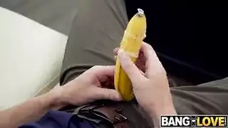 أمهات مثيرة بصدر كبير تغوي ابنها لمشهد جنسي صريح