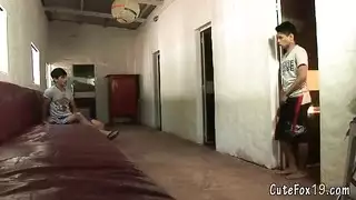 رضاعة بزاز بنات كبيرة