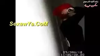 جنس سري في المختبر: محجبة تنحني للوقوف الشرجي والاحتكاك