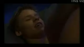 المجموعة الإباحية الحاسمة: حركة غير متوقفة