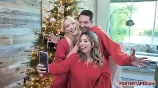 الاخ يتجسس على اخواته مترجم