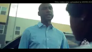 مراهقة تايلاندية مشاغبة تبتلع سائل معلمها بعد الحصص