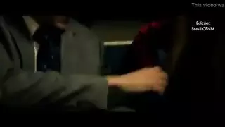 صرخات عالية لعاهرة شمال إفريقيا أثناء إيلاج مزدوج