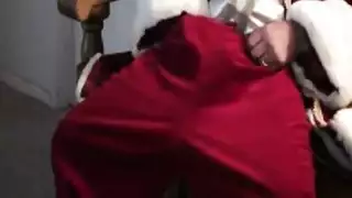 استمناء سانتا الوحيد الإباحي: يحتاج مهبل الكلبة المبلل بشدة