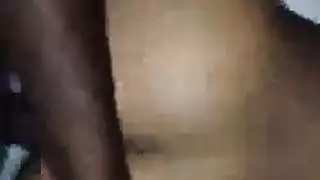 سلمي حايك نيك علي السلم