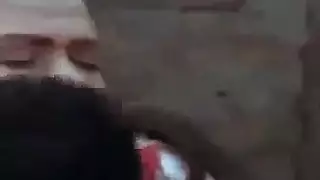 مشهد إباحي: لوسي نيك تتعرض لمداعبة أثدائها أثناء جنس مكثف على السطح