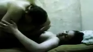 شرموطة مصرية تتناك من عجوز