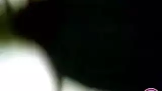 شرموطة مصرية مقنعة: مص شديد وإيلاج عنيف في المهبل