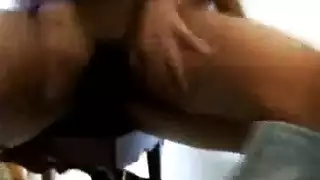 مفلس الآسيوية مثليه وجه الجلوس ألعاب الأطفال