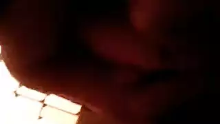 ديوث متلصص: شريط سري لزوجة تمارس الجنس